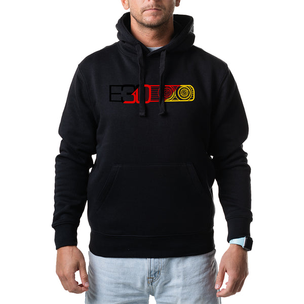 Kapuutsiga pusa "E30"