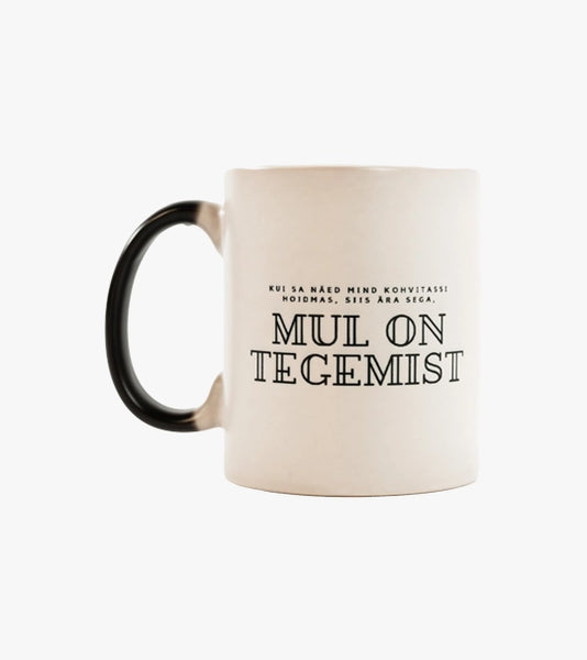 Termoregulatsiooniga must disaini ise kruus